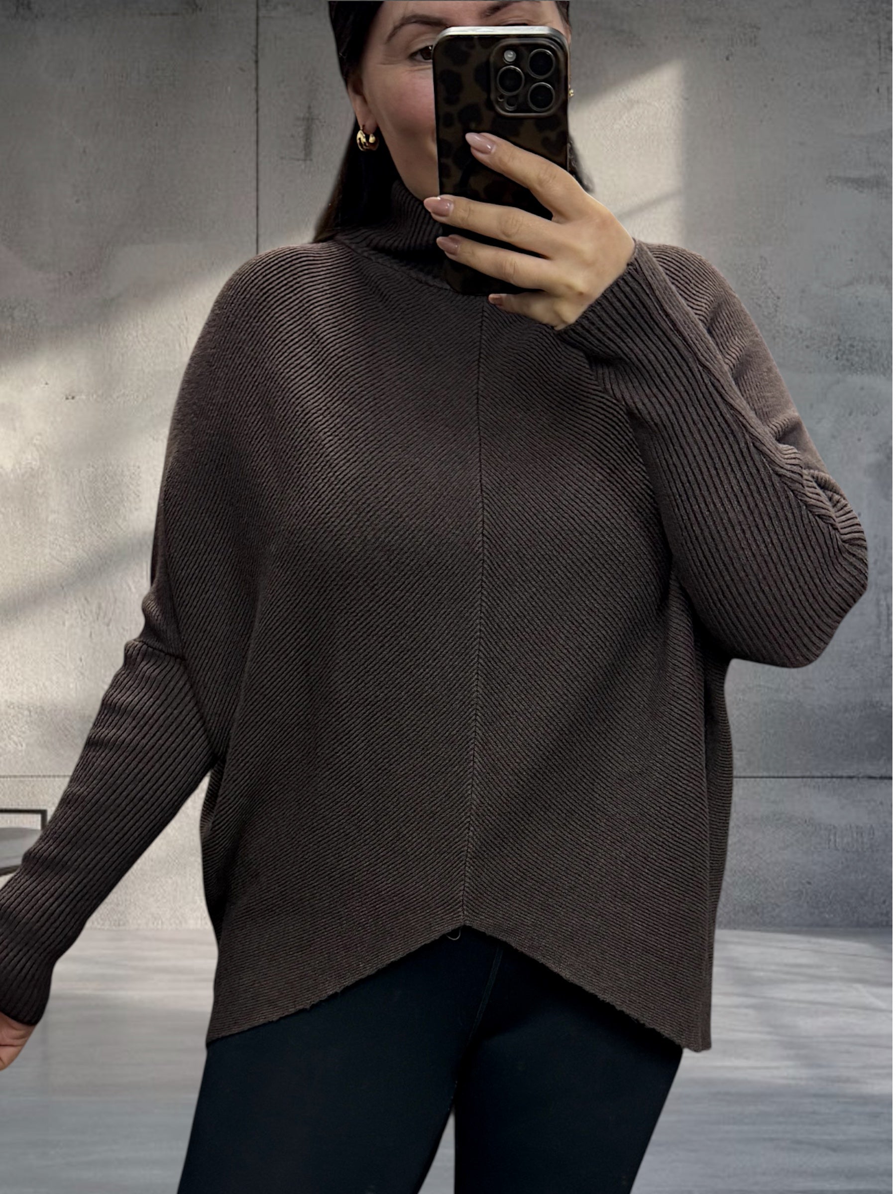 Basic Ripp- Pullover mit V-Ausschnitt (verschiedene Farben)