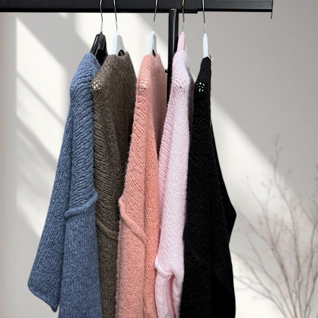 Strickjacke Isa normal geschnitten (verschiedene Farben)