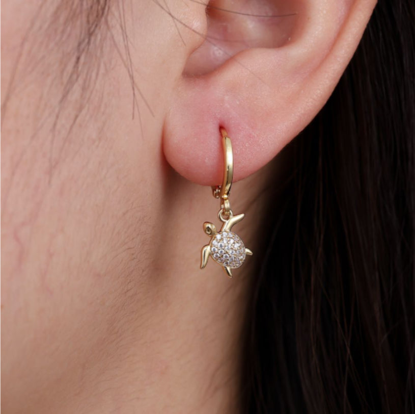 Creole Small Turtle Diamonds Vergoldete