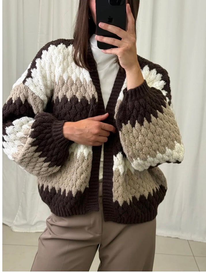 Bubble Cardigan (verschiedene Farben)