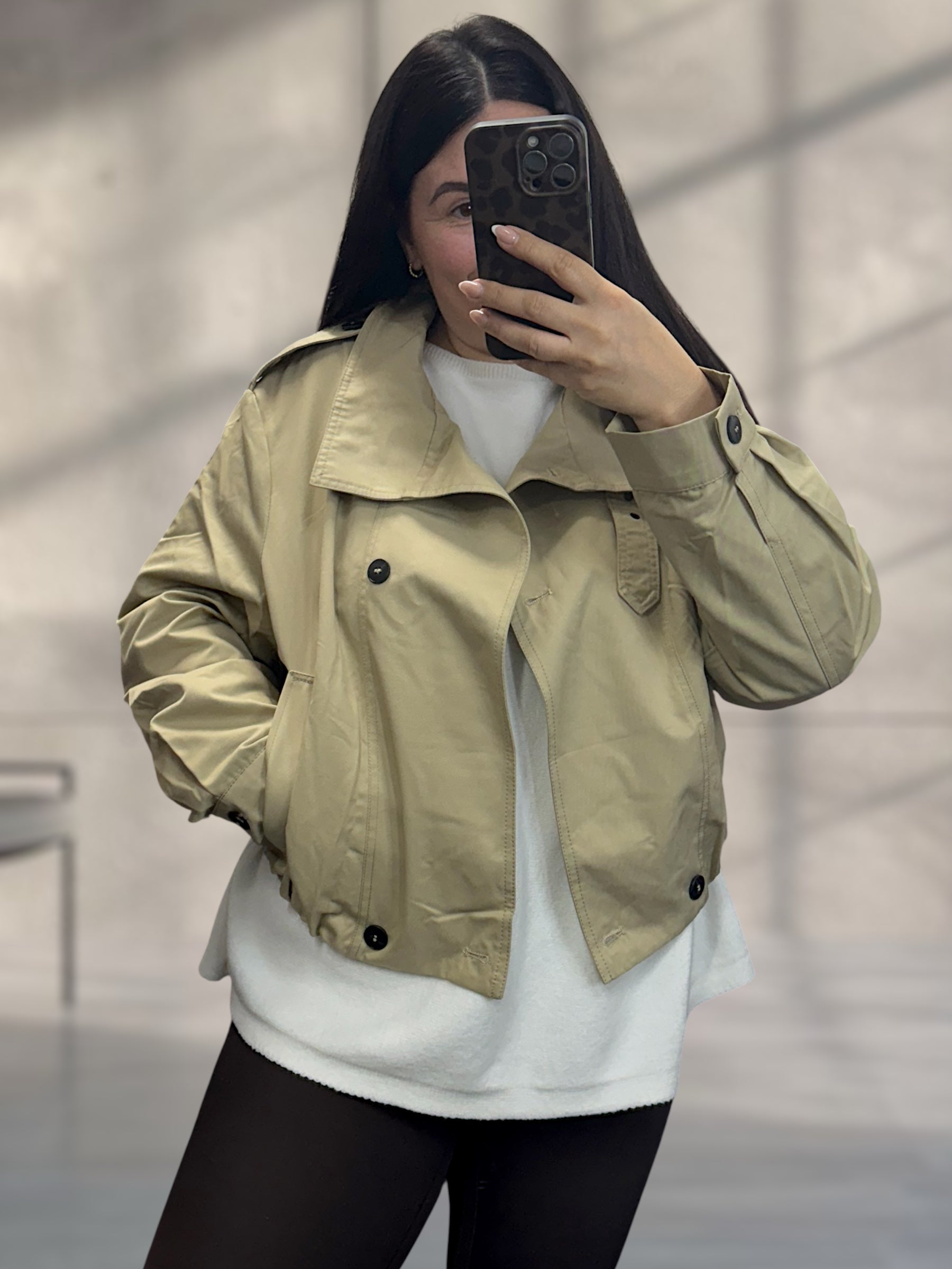 kurze Trenchjacke Beige