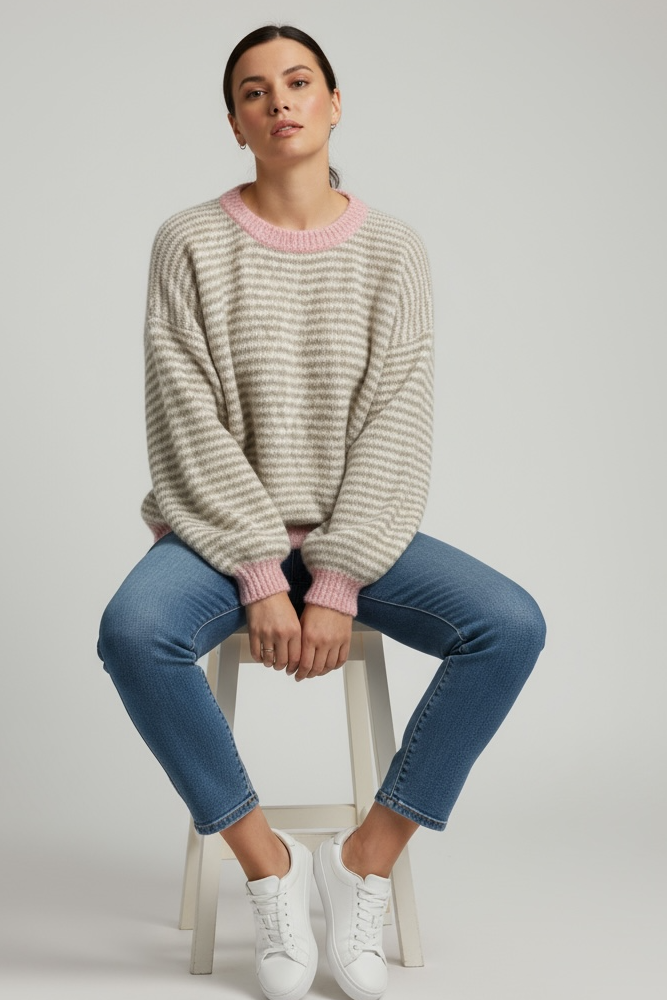 Kuschliger Strickpullover gestreift