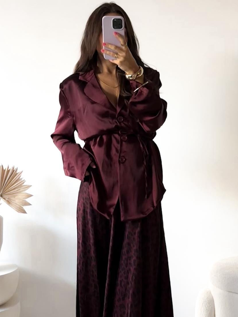 Edler Satin Blazer Bordeaux