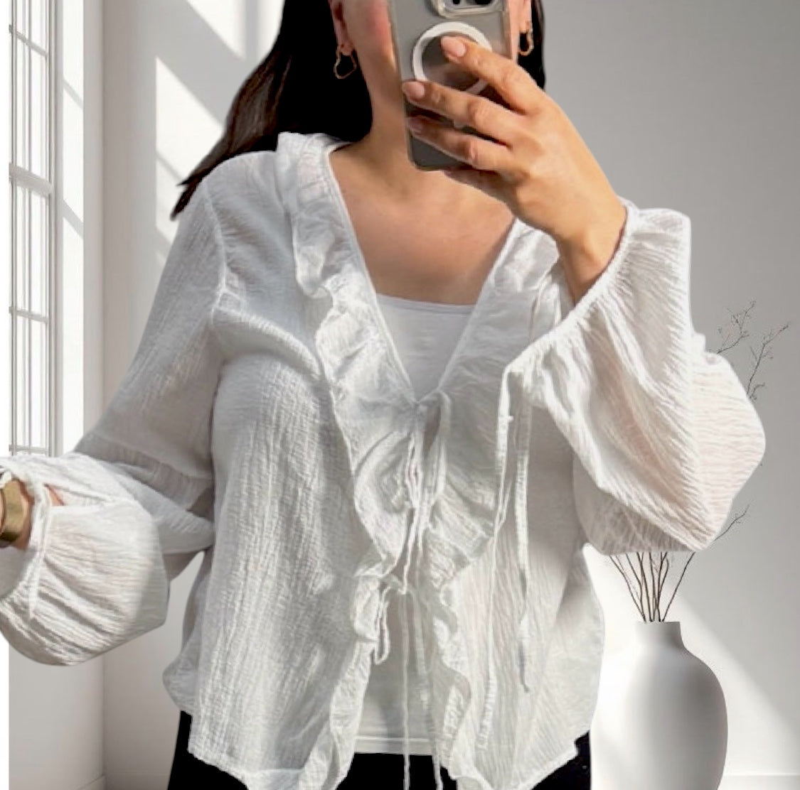 Knoten-Bluse mit Rüschen verschiedenen Farben