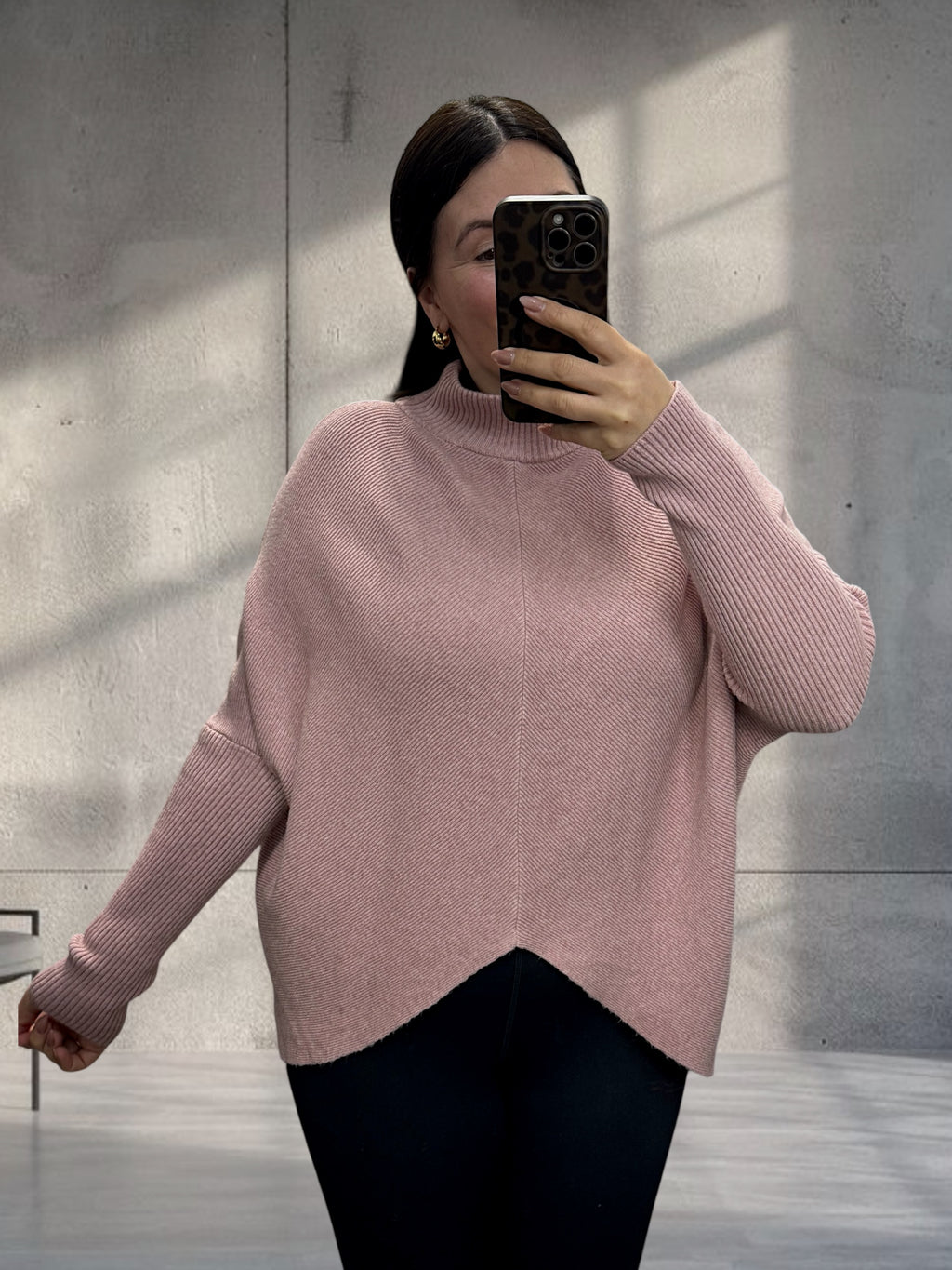 Basic Ripp- Pullover mit V-Ausschnitt (verschiedene Farben)