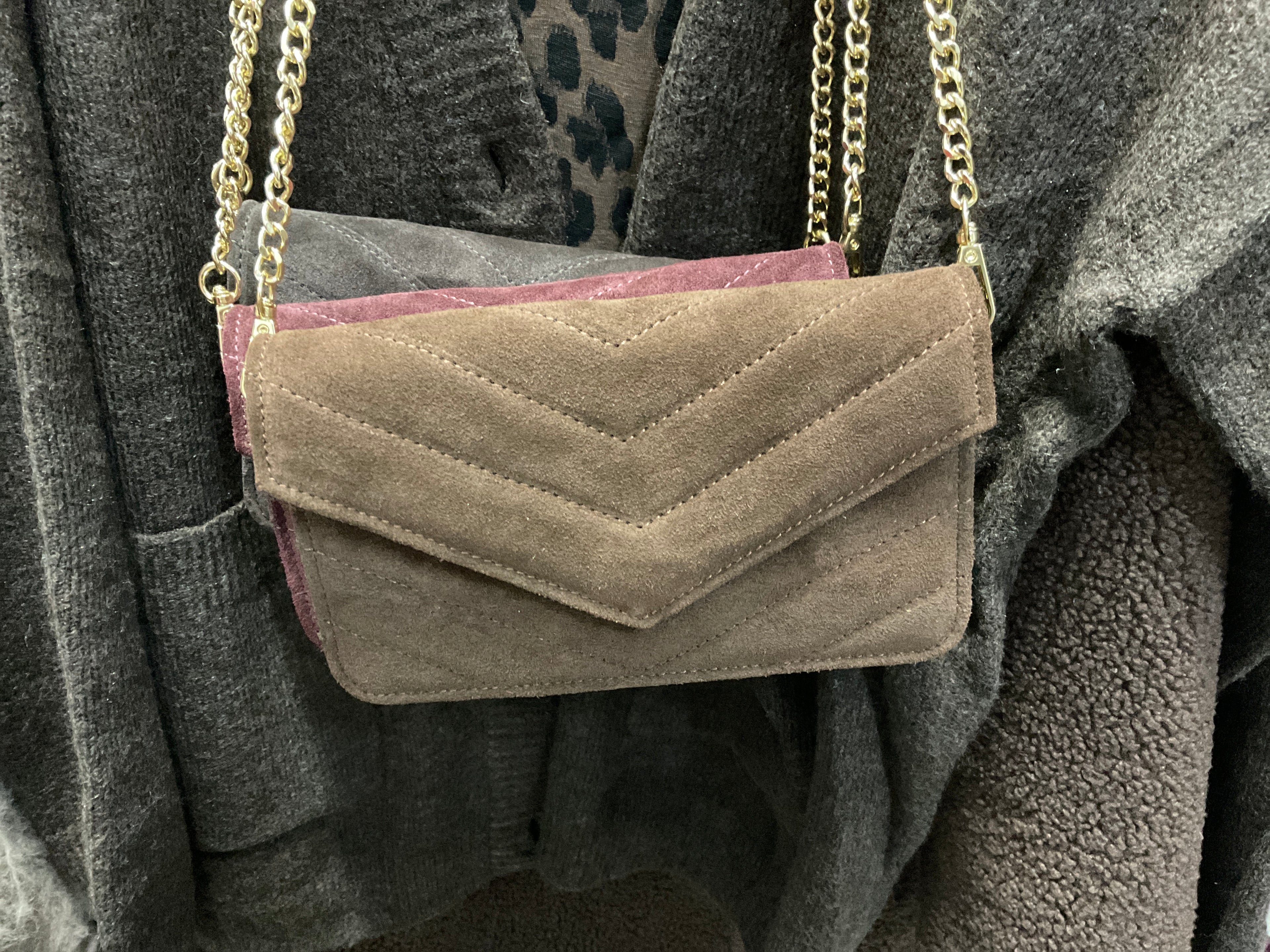 Wildleder Brieftsche mir Gold  Ketten Gurt