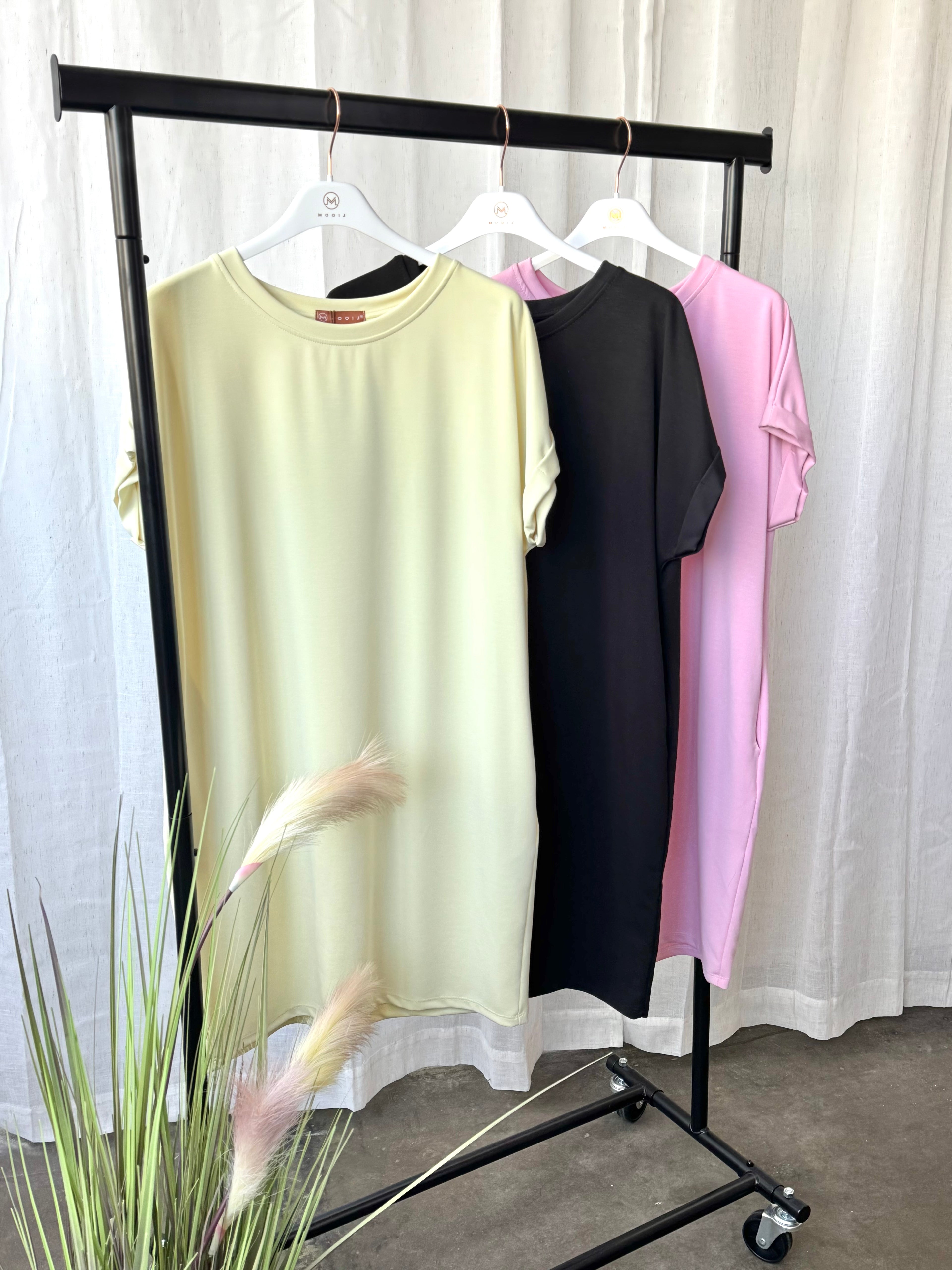 Shirtkleid  mit Eingrifftaschen (verschiedene Farben)