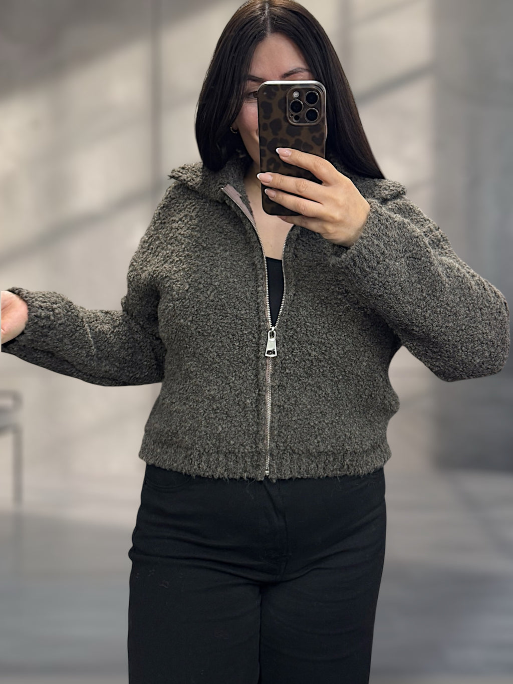 Kuschlige Bouclè Zipp Strickjacke  (Verschiedene Farben)