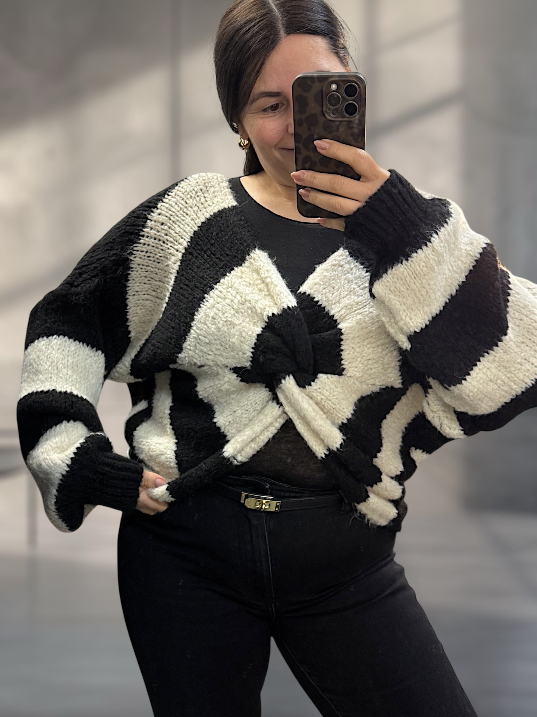 Cropped Knotenpullover gestreift (verschiedene Farben)